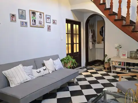 Viamonte 300