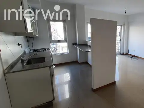 Departamento en Alquiler - 2 ambientes - Balcón al frente - Almagro - Jerónimo Salguero