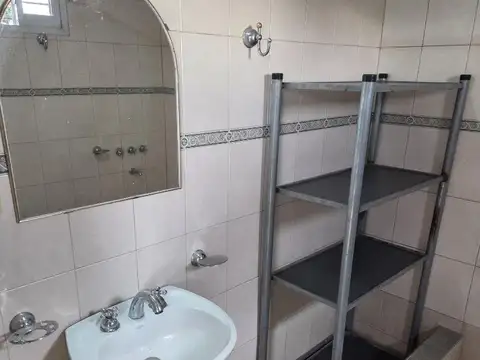 A ESTRENAR! DEPTO T/CASA 2 AMB C/TERRAZA Y BALCON, CLAYPOLE!