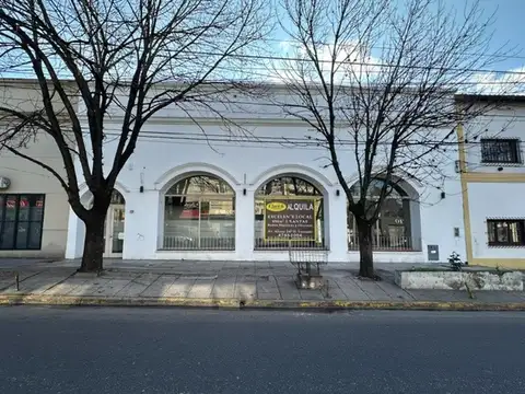 Amplio local en alquiler en Don Torcuato