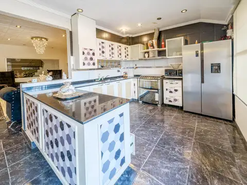 VENTA EN BLOCK | LOCAL   DEPÓSITO   VIVIENDA | LOTE PROPIO | MONTE CASTRO