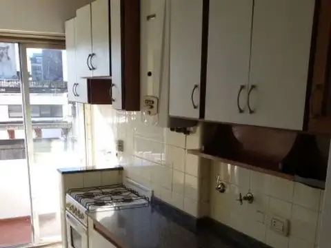 Mitre 1000 , Piso 11