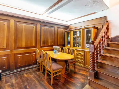 Depto Tipo Casa en Venta de 6 ambientes