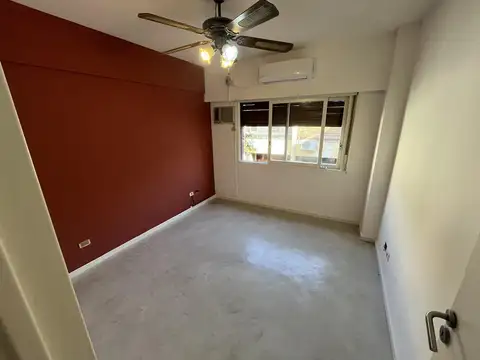 Departamento en Venta en Olivos Vias/Maipu, USD 165.000