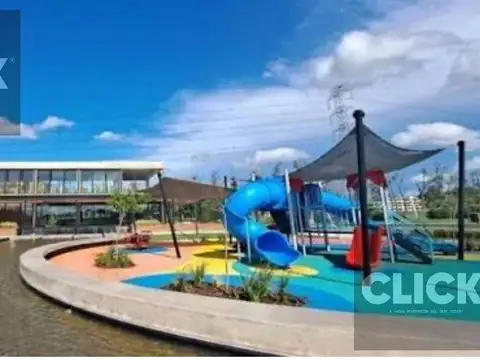 Terreno en Venta 20  mts Frente
