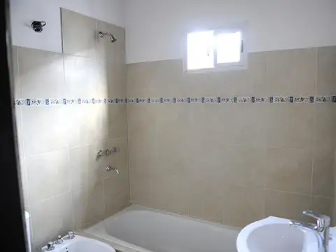 Depto Tipo Casa en Venta 6 años