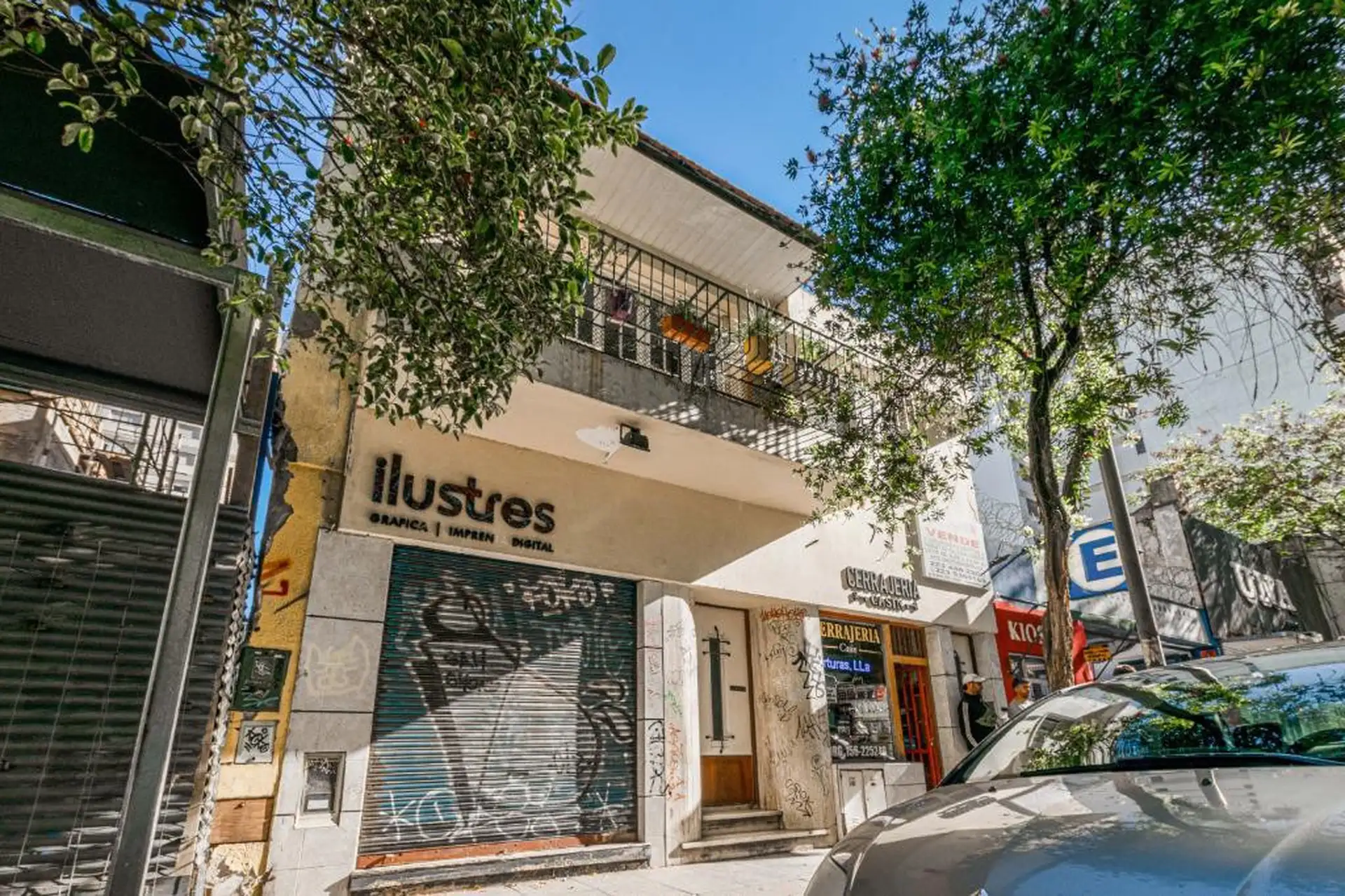 Chalet Sobre lote Grande Zona Centro Para Desarrollo