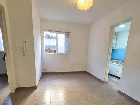 DEPARTAMENTO 2 AMBIENTES EN ALMAGRO, A METROS DE GASCON Y AV. CORRIENTES