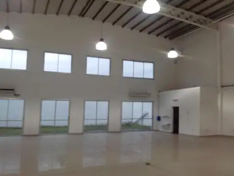 Local en venta en La Plata