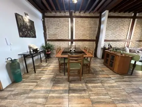 Casa en Venta en Asuncion, $ 1.400.000.000
