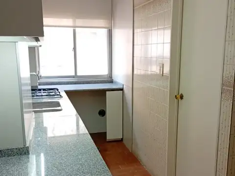 Departamento 5 ambientes con 4 baños