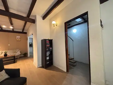 Depto Tipo Casa en Venta 50 años