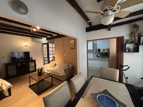 Depto Tipo Casa en Venta de 4 dormitorios