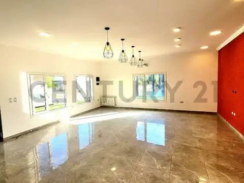 Casa en Alquiler de 3 dormitorios