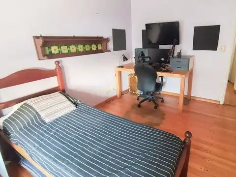 Depto Tipo Casa en Venta 56 años