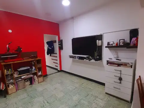 Agustín Álvarez casi Castelli