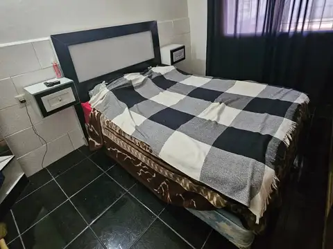 Casa en Venta con 4 cocheras