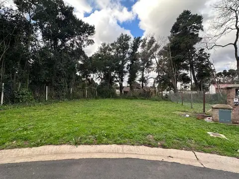 Lote a la venta en Barrio Cerrado