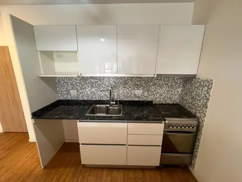 Departamento en Alquiler en Villa Urquiza, $ 900.000