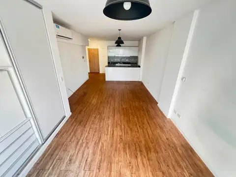 Departamento en Alquiler con 1 cochera