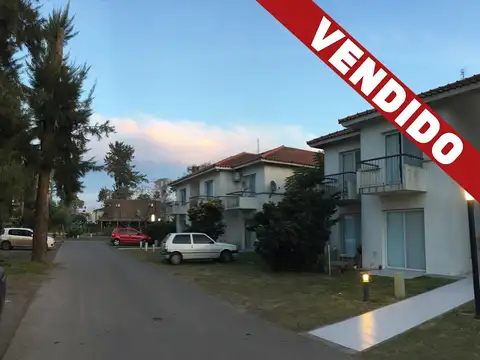 Departamento  en Venta en La Candela, Pilar, G.B.A. Zona Norte