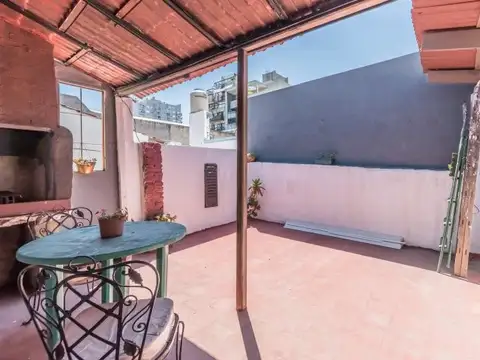 Depto Tipo Casa en Venta de 2 ambientes