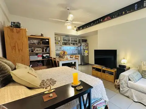 ALQUILER DEPARTAMENTO 2 AMBIENTES CON PATIO