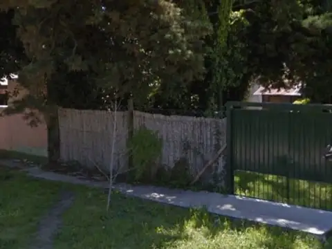 Lote de 10 X 20 en City Bell