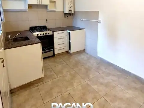 Depto Tipo Casa en Alquiler de 2 dormitorios