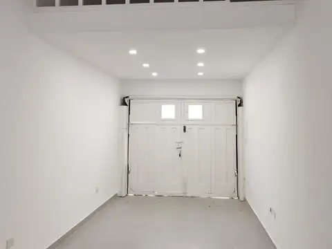 Depto Tipo Casa en Alquiler de Monoambiente