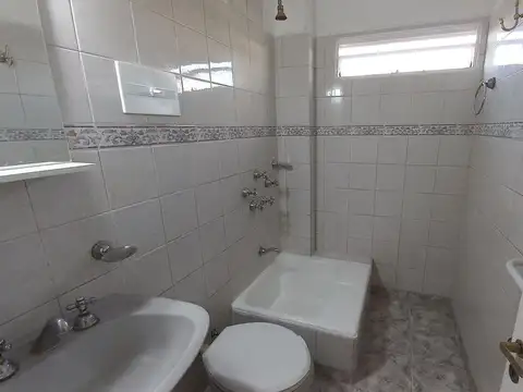 Departamento 3 ambientes con 1 baño