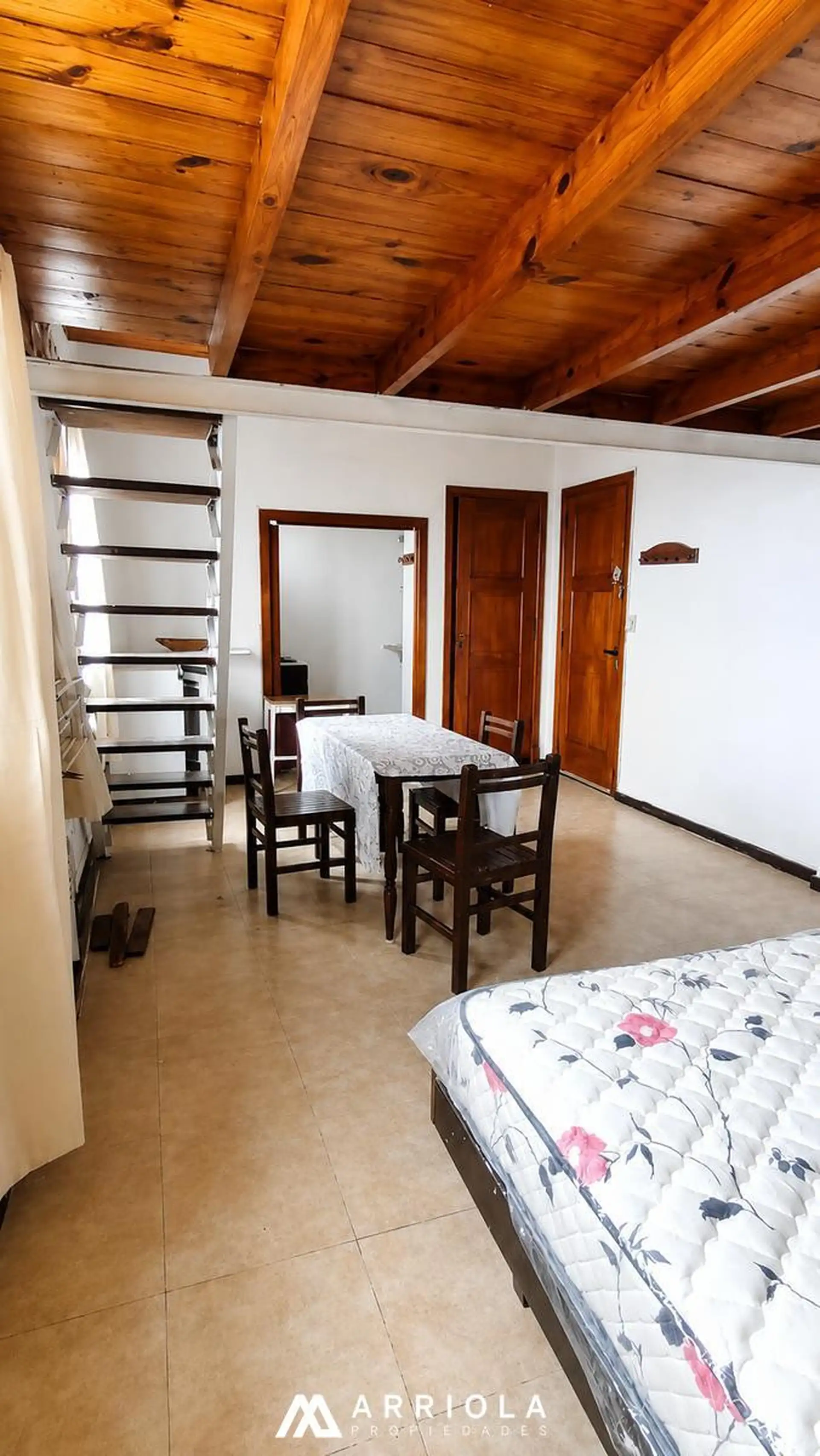 Departamento de 1 ambiente al frente con vista al mar