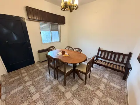 Casa en Alquiler en Jose Leon Suarez, $ 800.000
