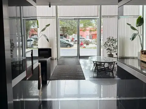 Oficina en Alquiler al Este
