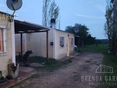 CALLE PUBLICA A 300 MTS DE AV. MITRE