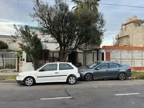 Av General Paz 15700