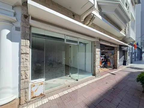 Local en  ALQUILER Y VENTA