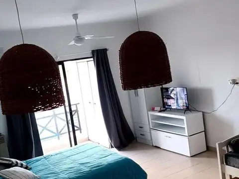56 y 21
