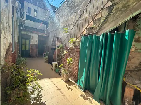 Senillosa 600, Piso PB