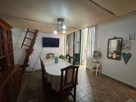 Depto Tipo Casa en Venta en Caballito Sur, USD 139.000