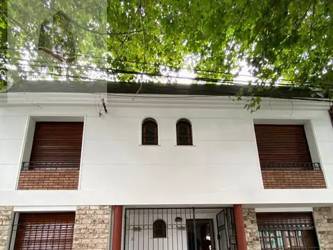 Casa de 3 dormitorios - Alquiler