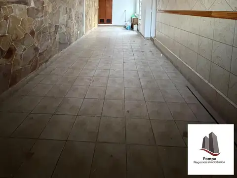Casa en Alquiler al Oeste