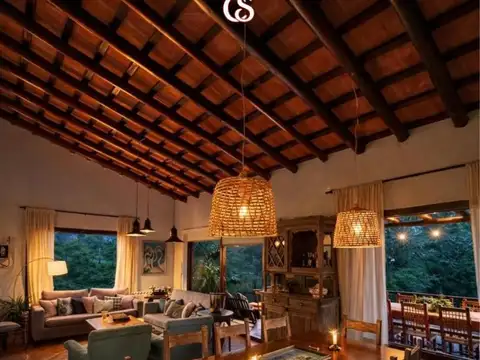 Casa en Venta en Los Zarzos De San Lorenzo, USD 290.000