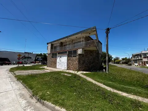 Venta galpón en Pérez