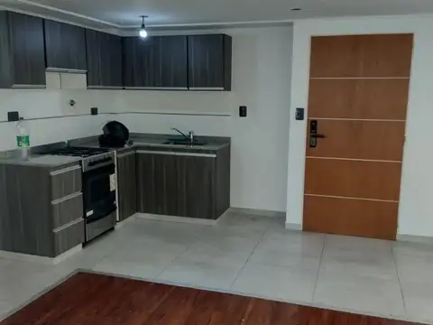 excelente monoambiente