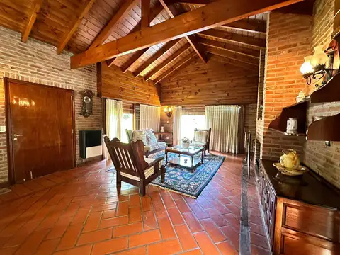 Casa en Venta en Pinamar, USD 198.000