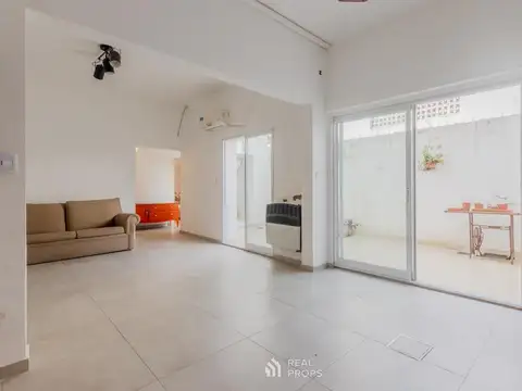 Depto Tipo Casa en Venta de 3 dormitorios