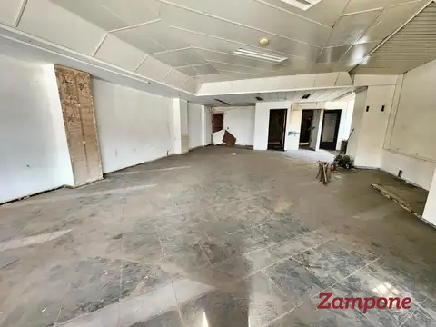 Venta Local Comercial con vivienda en Ciudadela