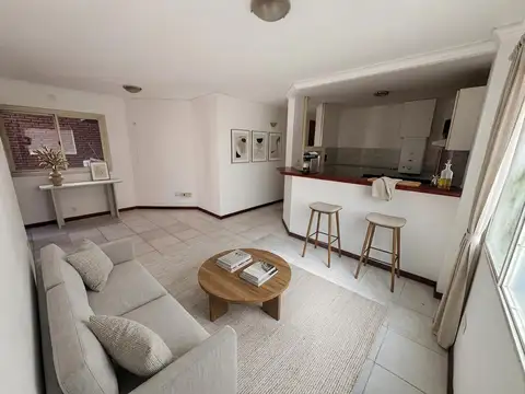 DISPONIBLE DE INMEDIATO  2d 2 bñosChacabuco casi Rondeau