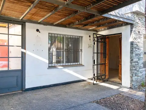 Casa - Venta - Argentina, San Miguel - Azcuenaga 859